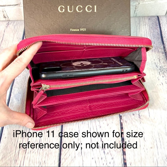 Gucci SOHO magenta pink leather wallet or crossbody with box - Picture 8 of 16